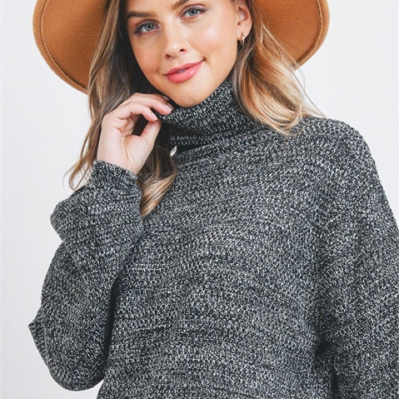 TURTLENECK MELANGE BALLOON SLEEVE SWEATER- BLACK - Picture 4 of 9